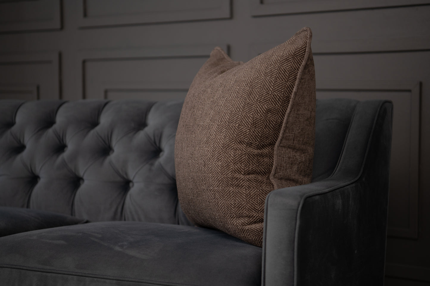 Decorative pillow Plume Nut