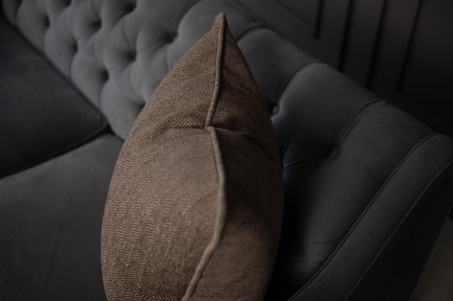 Decorative pillow Plume Nut