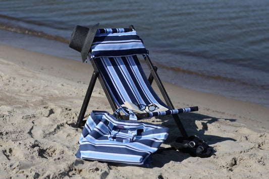 Chaise de plage pliante - rayée bleue