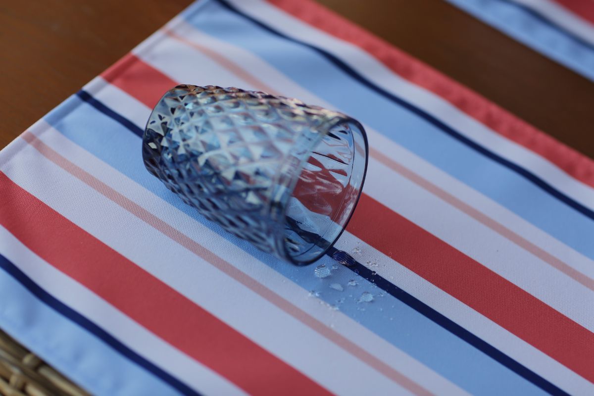 Striped table napkins